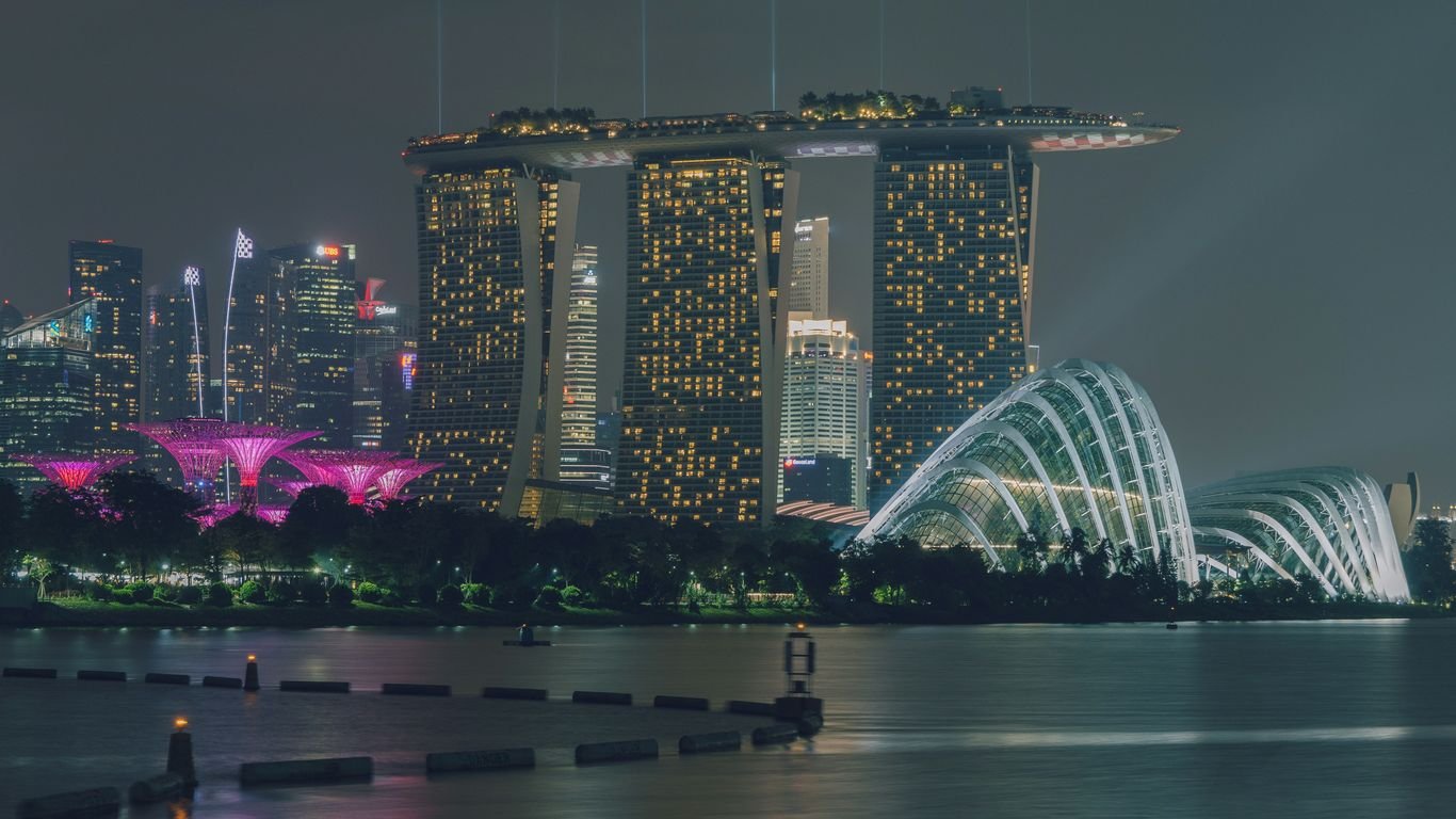 lighter Marina Bay Sands at night