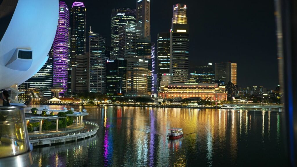 a city skyline at night