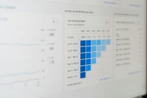Computer screen showing a bar chart representing how long SEO takes to show results for a Singapore business