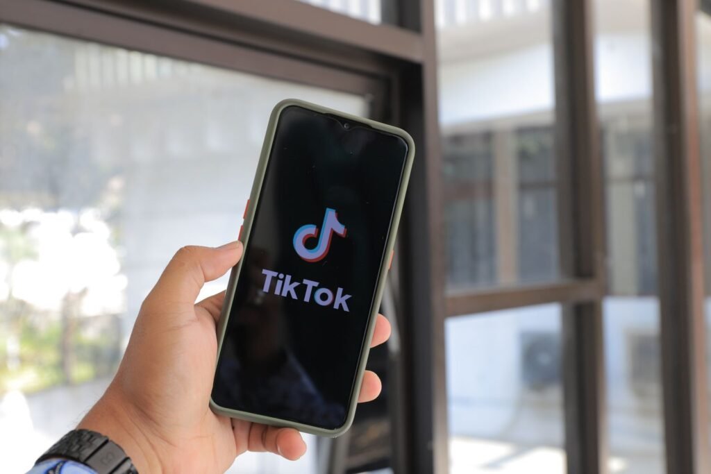 TikTok Advertising in Singapore: A Practical SME Playbook