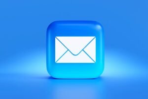 Email envelope icon, representing EDM marketing for lead generation